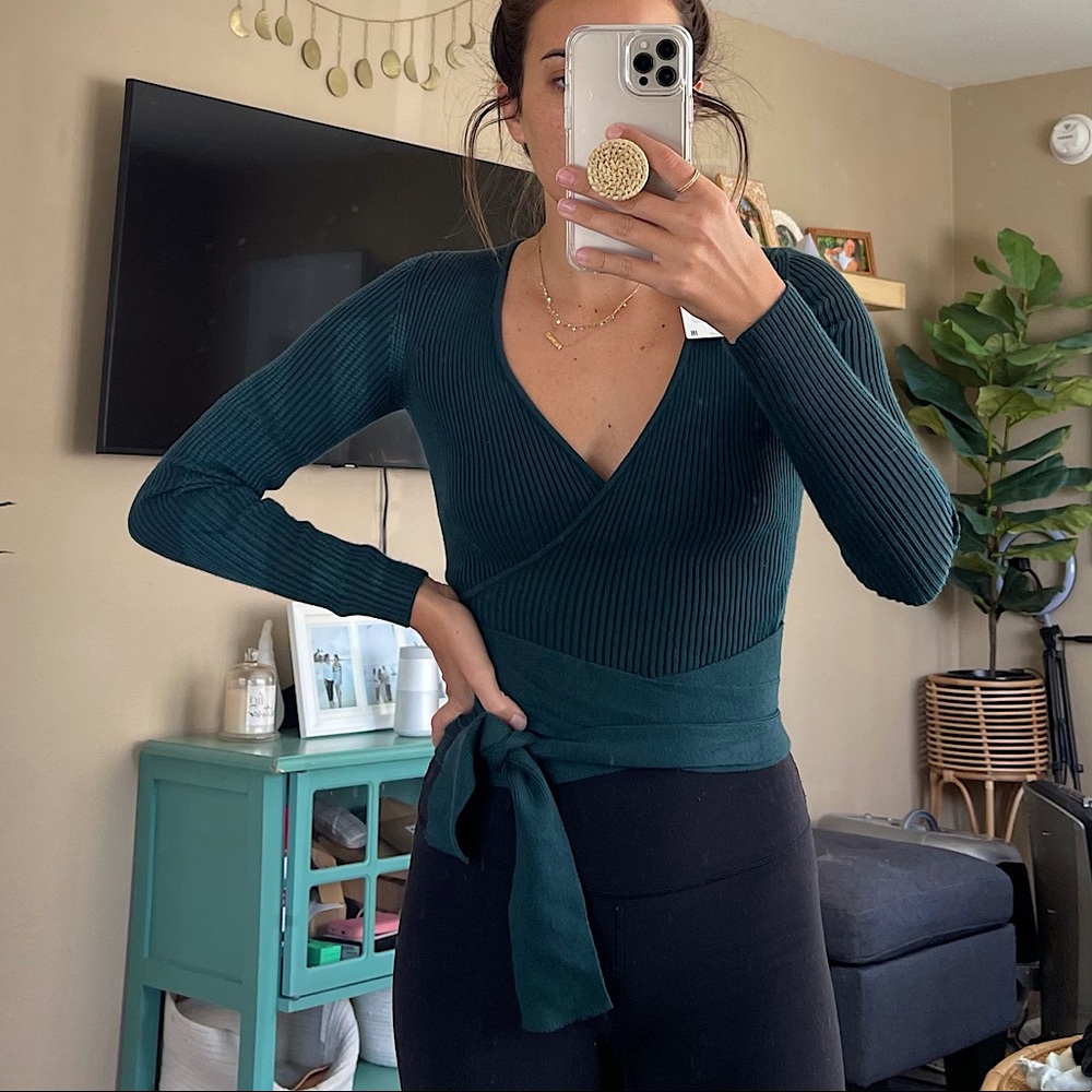 Zara sweater top NEVER WORN